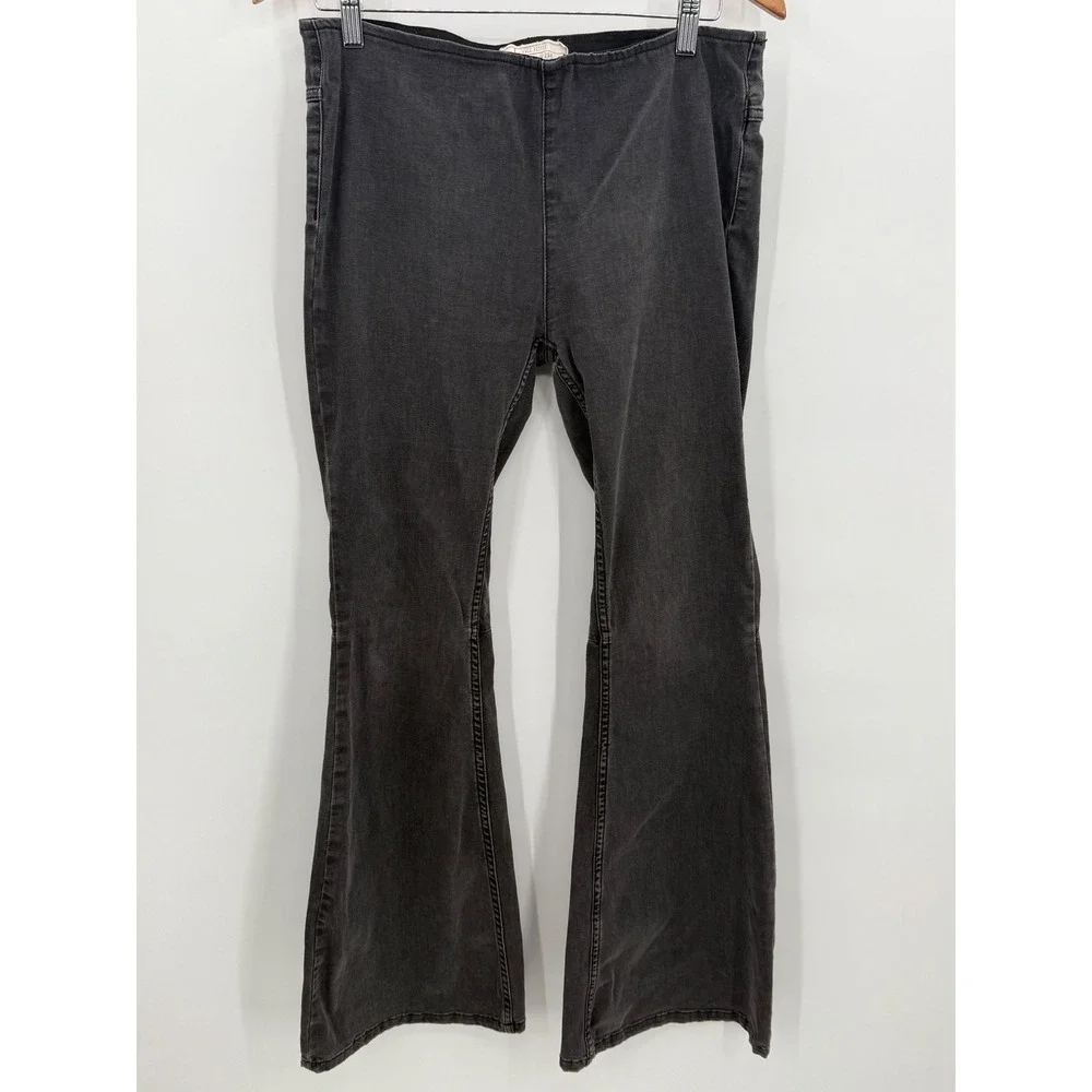 Free People Women's Black Denim Pull On High‎ Rise Flare Pants Size 29R